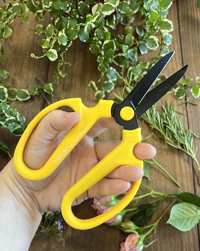 Garden Pruning Shears Scissors Carbon Steel Blades 7.6 Inch Craspedia - Yellow
