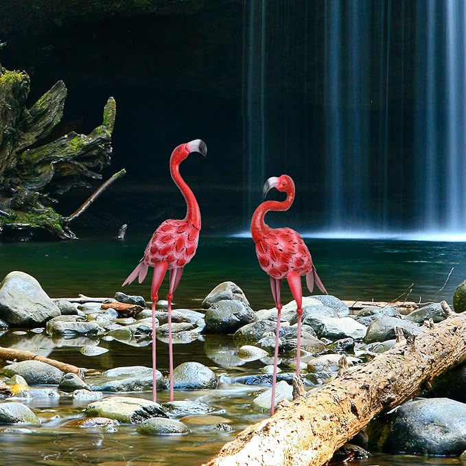 2Pcs Flamingo Outdoor Statues, Metal Flamingo Yard Art Decor for Garden Home Patio Yard Display