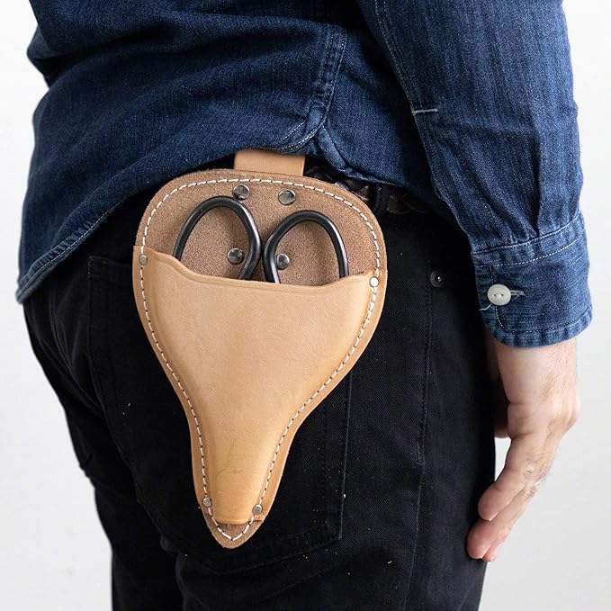 Wazakura Bonsai Scissors Tool Holster Made in Japan W 5.5inch(140mm) Beige, Japanese Garden Small Tool Pouch with Belt Clip, Scissor Holder with Belt Loop, Bonsai Shears Case for Gardening Tool Belt