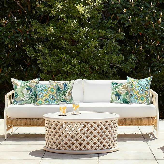 LVTXIII Outdoor/Indoor Throw Pillows, Decorative Patio Accent Pillows, Fluffy Water Repellent Garden Cushions for Home Patio Coach Sofa Use, 18×18 Inch, Pack of 2, Lush Leaf Green