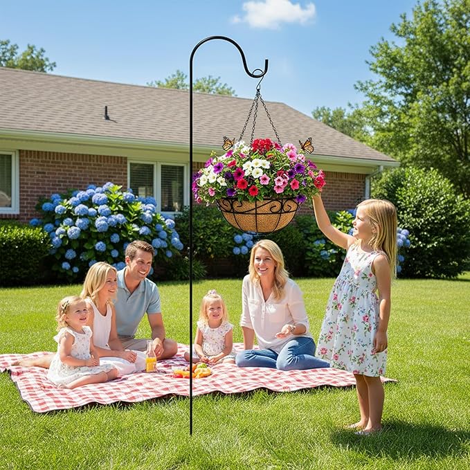 EIMQUVW Outdoor Metal Hanging Planters Basket (4pack, 12 inch) Hanging Baskets for Plants Chain Round Wire Plant Holder with Coco Fiber Liners for Garden, Patio, Deck, Porch(Flower Border)