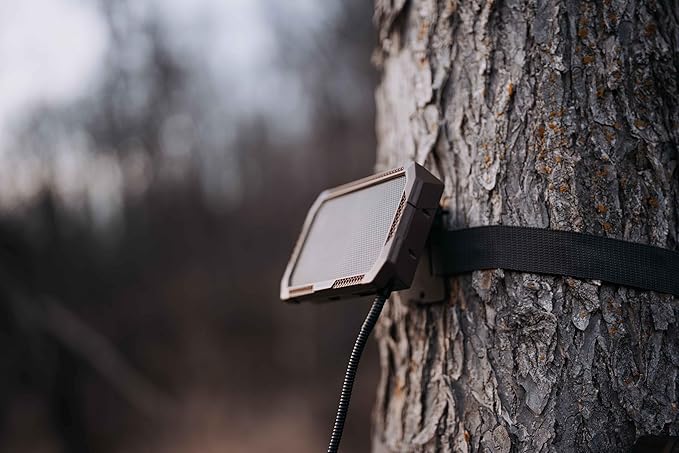 Muddy Solar Power Panel 5,000 Mah / 10ft. Insulated Metal Cable/USB Charging Port