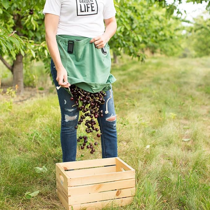 Roo Gardening Apron with Pockets for Women & Men - Canvas Garden Apron with Harvesting Pouch, Water-Resistant, Washable