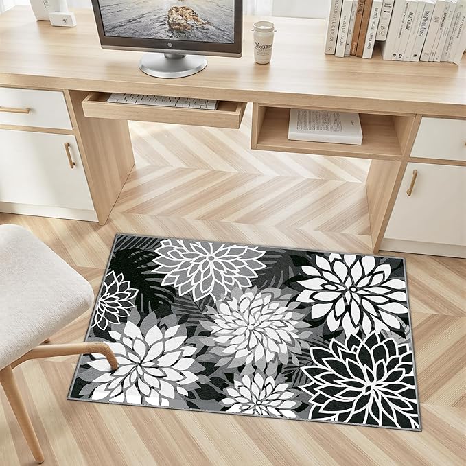 Arenarug 2x3 Washable Small Rug Tropical Botanical Modern Floral Indoor Chenille Door Mat Carpet Non Slip for Patio, Entry Way, Entrance, Porch, Black