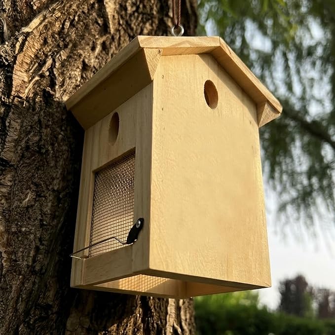 Carpenter Bee Traps for Outside, Piched Roof Nature Hanging Wood Boring Bee Trap for Outdoor Insect Trap (2 PCS)