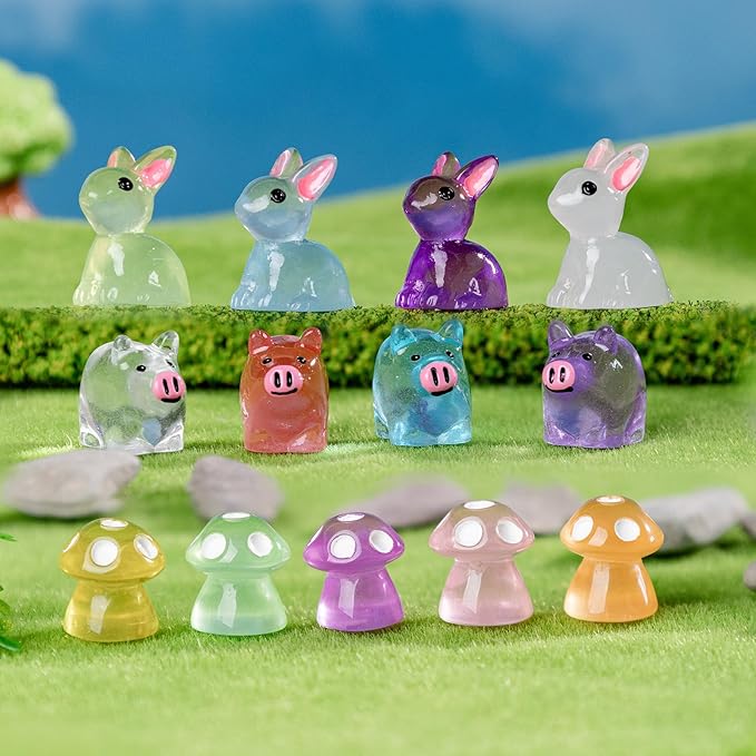 140Pcs Glow-in-The-Dark Mini Resin Animal Figurines Miniature Figures Glowing in The Dark Garden Accessories Aquarium Landscape Bonsai Ornaments