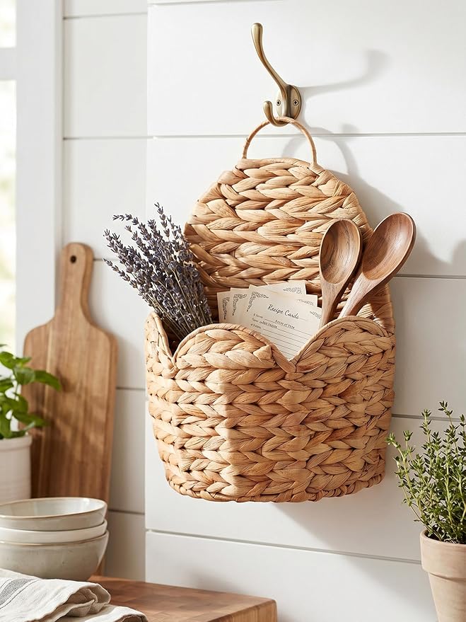 2 PC Door Basket Scalloped Hanging Storage Basket,Water Hyacinth Woven Wall Baskets for Front Door Decor, Hangable Storage Organize for Flowers,Planter,Mails,Wicker Baskets for Organizing -Braided & L