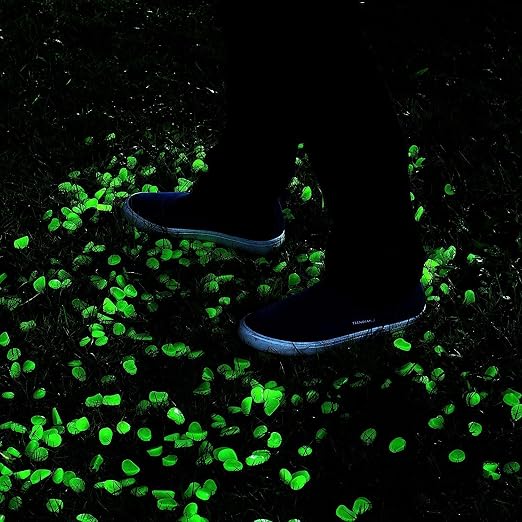 150pcs Glow in the Dark Garden Pebbles for Walkways and Decor (Green)