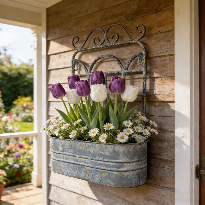 Rustic Metal Wall Planter Vintage Wall Mounted Flower Pot Distressed Wall Hanging Plant Basket Farmhouse Wall Decor for Indoor Outdoor Garden Home Yard (Gray)