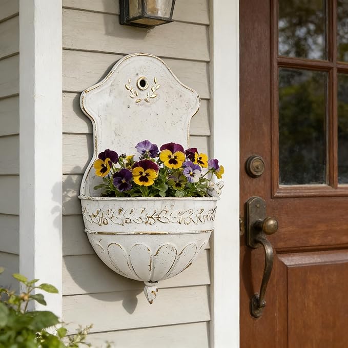 Vintage Rustic Wall Planter Distressed Decor Iron Hanging Plant Basket Shabby Metal Wall Mounted Flower Holder Pot Stand for Indoor Outdoor Home Balcony Patio Farmhouse Garden Decorative Bird White