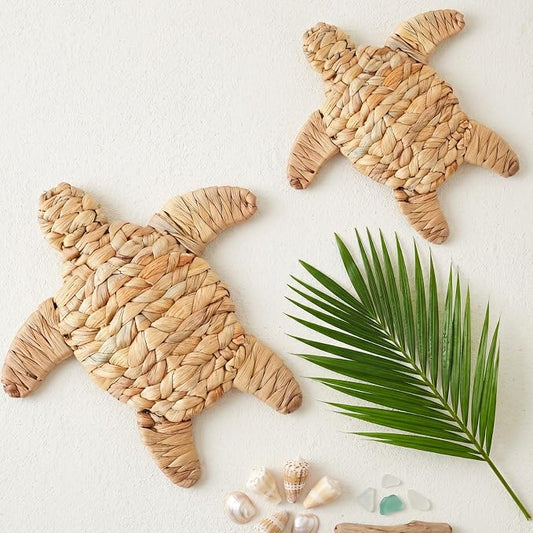 Threehoney 2 Pcs Sea Turtle Beach Theme Decor 2 Size Handmade Wicker Turtle Wall Decor Sea Life Hanging Wall Art Coastal Nautical Sculpture Table Decoration for Boho Bathroom Indoor Outdoor Ornament