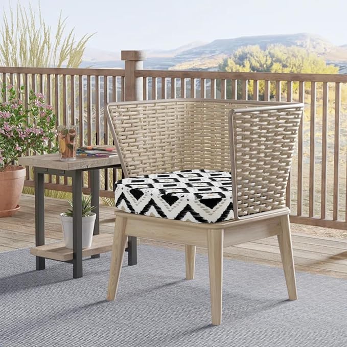idee-home Outdoor Chair Cushions Set of 4, 17" x 17" x 3" Thick D-Shaped Patio Furniture Outdoor Seat Cushions Waterproof with Ties, Dining Pads