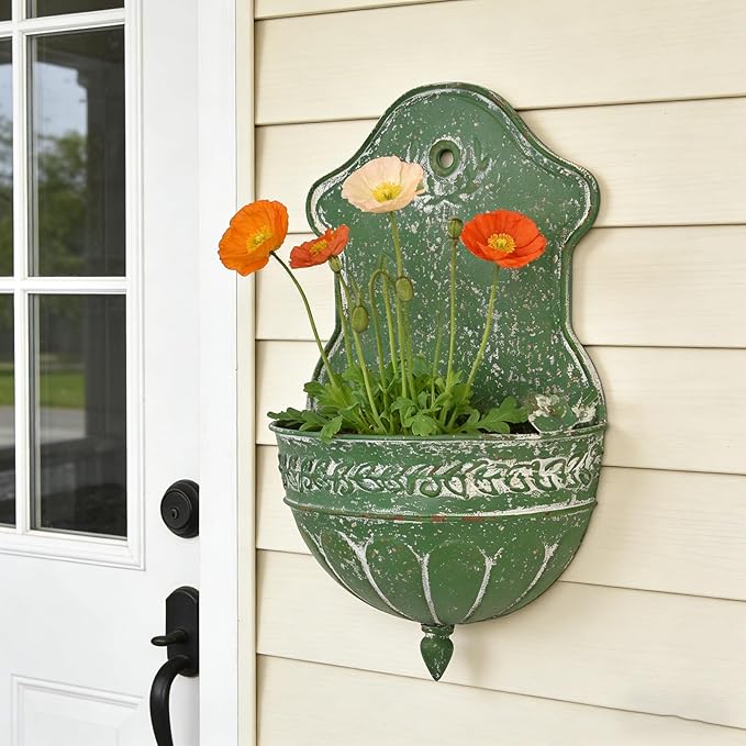 Vintage Rustic Wall Planter Distressed Decor Iron Hanging Plant Basket Shabby Metal Wall Mounted Flower Holder Pot Stand for Indoor Outdoor Home Balcony Patio Farmhouse Garden Decorative Green