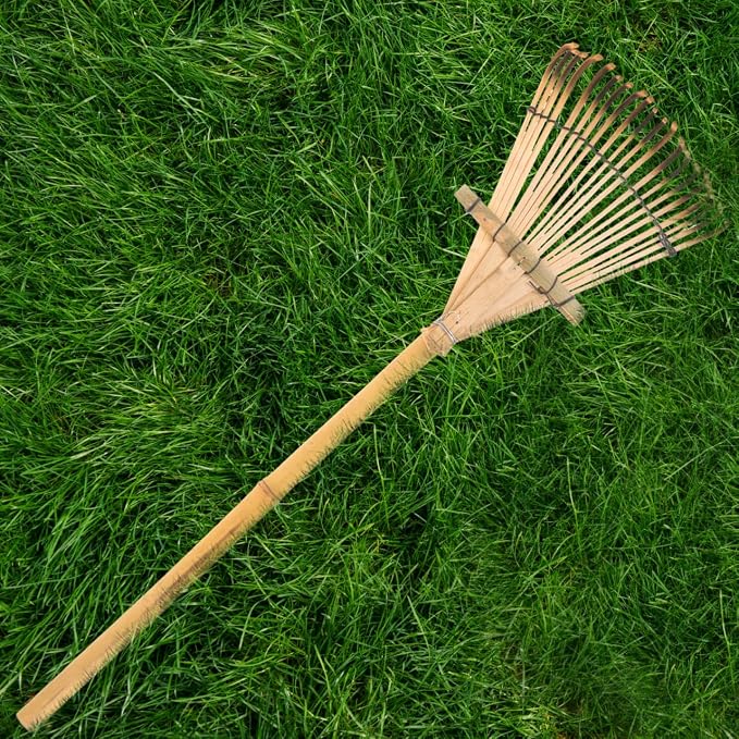 Hand Tools Hand Tools Japanese Tools Mini Tools Wooden Hand Cultivator Rakes for Lawns Mini Rake Bamboo Rake Props Farm Tools Manual Shrub Garden Cultivator Mini Tools