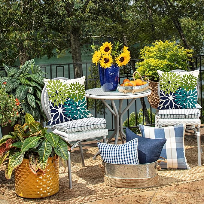 DFXSZ Outdoor Pillow Covers 20x20 Inch Set of 2 Dark and Light Green Flower Decorative Waterproof Summer Outdoor Pillow Covers Valentines Pillow Covers for Patio Funiture Garden Couch 168K20
