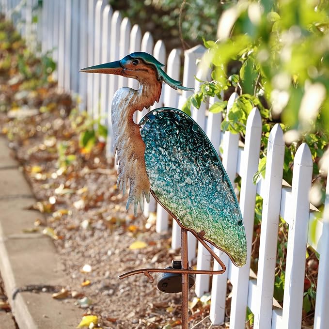 TERESA'S COLLECTIONS Blue Heron Garden Decor for Outside, Glass Solar Lighted Lawn Ornament for Yard Art, Weatherproof Decorative Stake for Patio Outdoor, 39 Inch