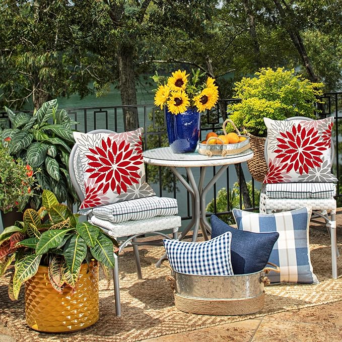 DFXSZ Red Pink Flower Pillow Covers 20x20 Inch Set of 2 Valentines Day Pillow Covers Outdoor Waterproof Decor for Living Room Sofa Patio Funiture Garden Floral Polyester pillowcovers 012F20