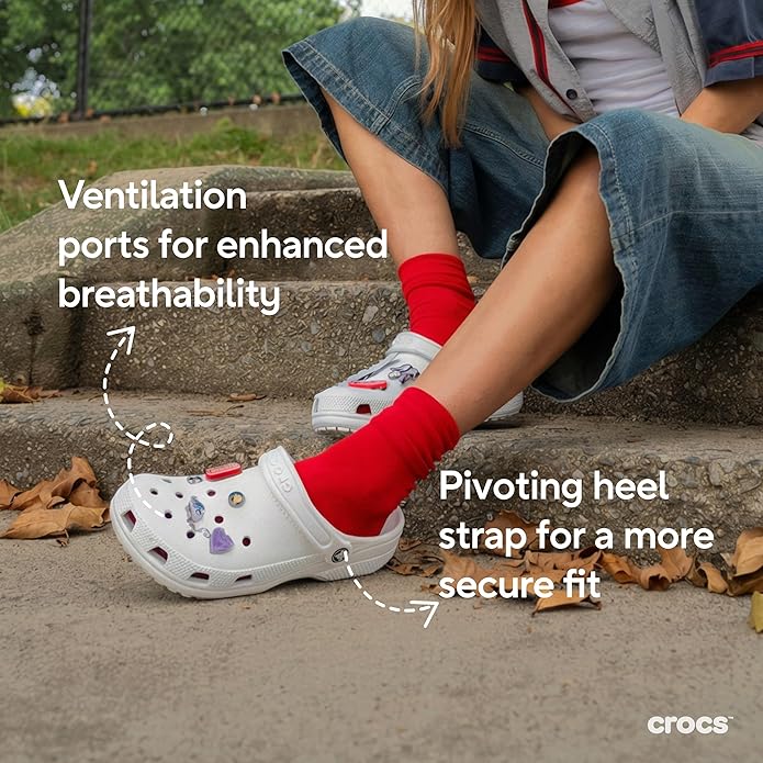 Crocs Unisex-Adult Classic Clog, Clogs for Women and Men