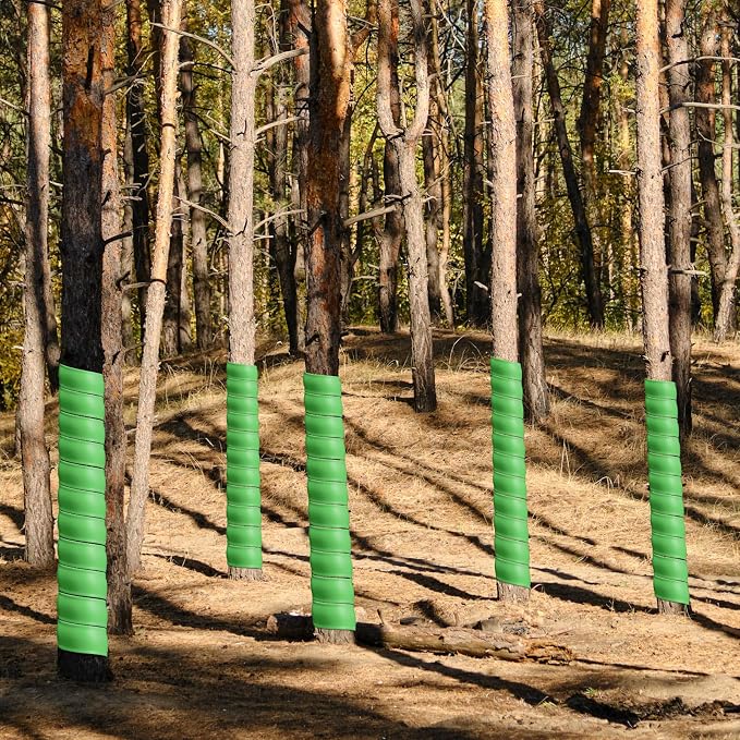 Wesiti 20 Pcs Tree Trunk Protector Plastic Spiral Trunk Tree Wrap Guard Bark Tube Protectors to Protect Bark Saplings from Deer Cats Rodents Rabbit Mowers (Green)