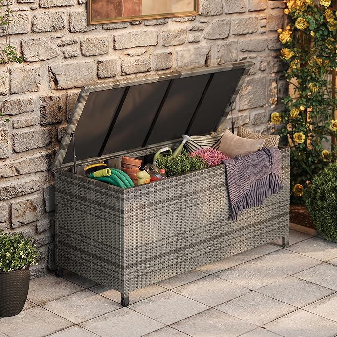 125-Gallon Outdoor Deck Box with Wheels, Waterproof PE Rattan & Aluminum Frame Storage Bin, Lockable Patio Furniture Chest for Cushions, Garden Tools, Pool Toys, Gray