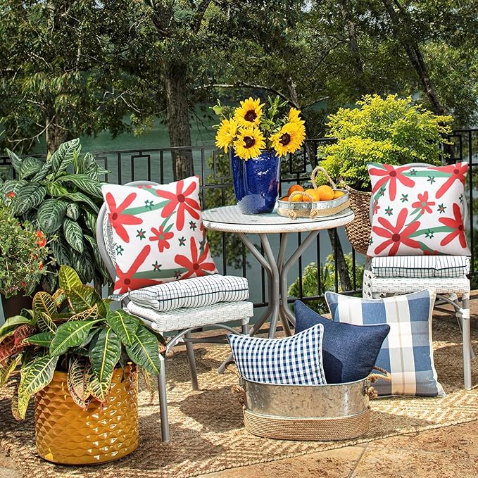 Pyonic Pack of 2 Outdoor Pillows Waterproof 18X18 Inch Spring Boho Floral Water Resistant Decorative Outdoor Pillow Covers for Patio Furniture,White