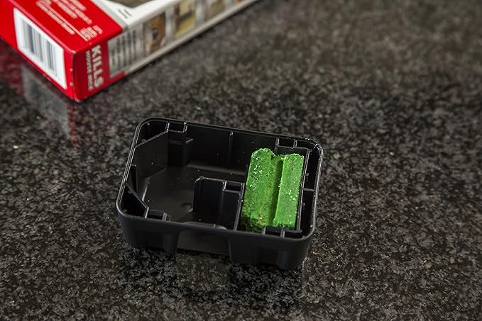 Tomcat Mouse Killer Child Resistant, Disposable Station, 1 Pre-Filled Ready-to-Use Bait Station (Pack of 2)