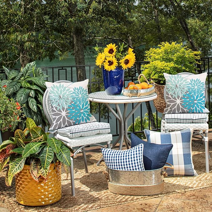 DFXSZ Outdoor Pillow Covers 18x18 Inch Set of 2 Blue Flower Decorative Waterproof Summer Outdoor Pillow Covers for Patio Funiture Garden Couch 168H18