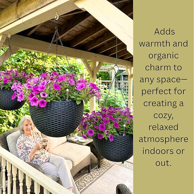 LaLaGreen Indoor Hanging Planter (11 Inch, 1 Pack) Self-Watering Round Basket with Water Level Indicator, Rattan Style Flower Pot Black Metal Chain for Deck Porch Patio Garden Balcony Outdoor Decor