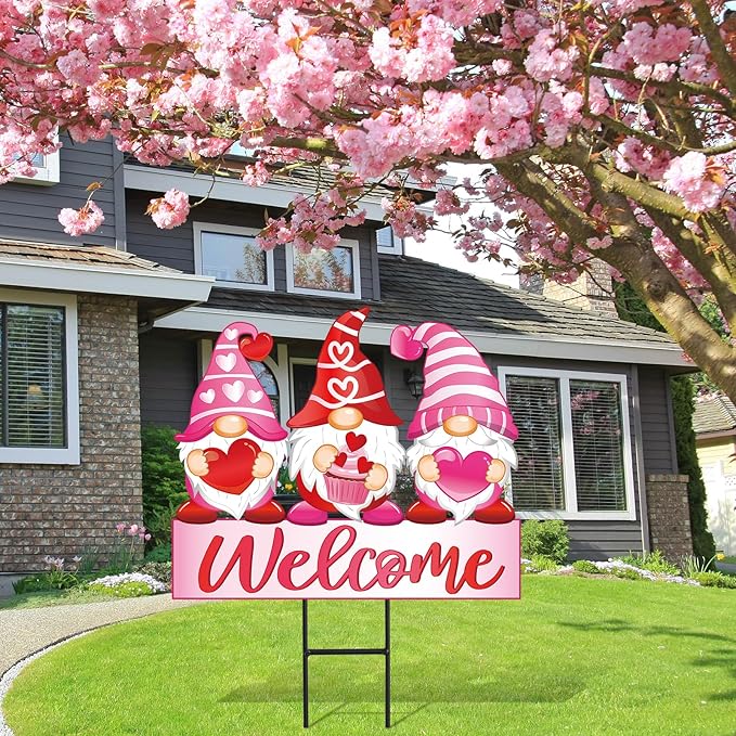 JarThenaAMCS Valentine's Day Metal Garden Stakes Red Pink Heart Gnome Yard Stake Decorative Welcome Lawn Sign for Wedding Anniversary Home Outside Lawn Porch Decor