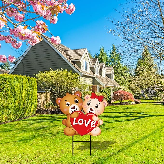 JarThenaAMCS Valentine' s Day Metal Garden Stake Welcome Yard Sign Bear Couple with Love Heart Decorative Lawn Sign for Wedding Anniversary Home Outside Lawn Porch Walkway Decor