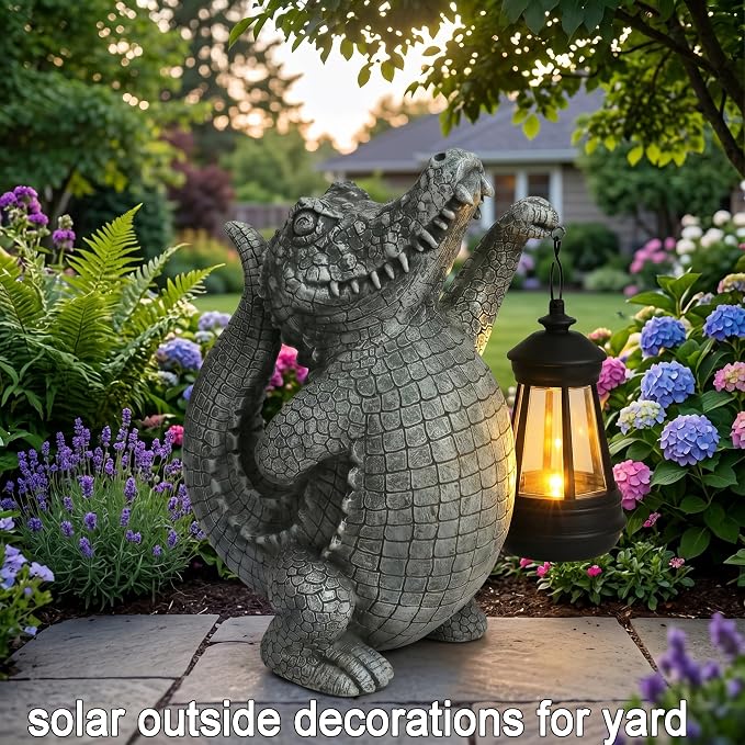 Alligator Solar Garden Decor Outdoor Statue, Crocodile Solar Garden Statues Yard Decorations with Lamp for Outdoor Decor, Unique Yard Art Lawn Sculpture Ornament for Front Porch Patio
