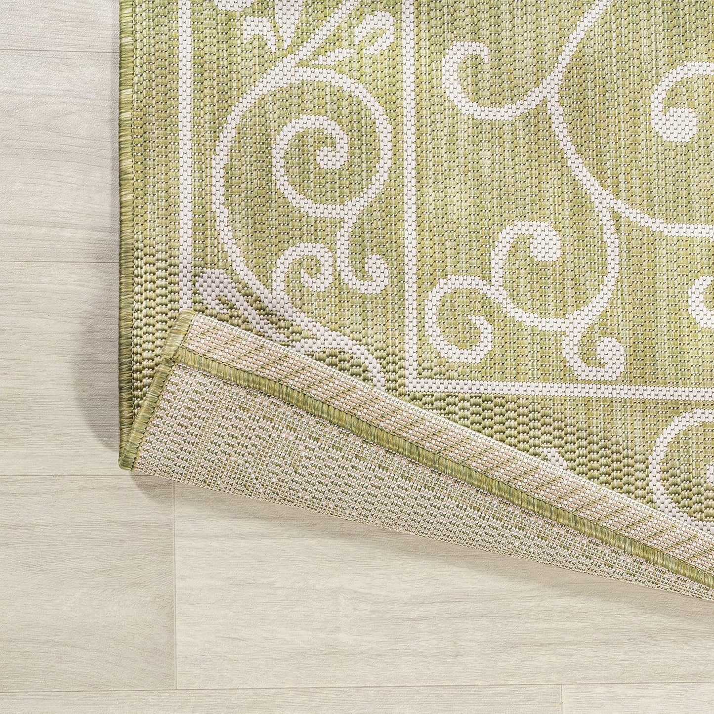 JONATHAN Y SMB106H-3 Charleston Vintage Filigree Textured Weave Indoor Outdoor Area Rug, Coastal,Traditional,Transitional Easy Clean,Bedroom,Kitchen,Backyard,Patio, Non-Shed, Green/Cream, 3 X 5
